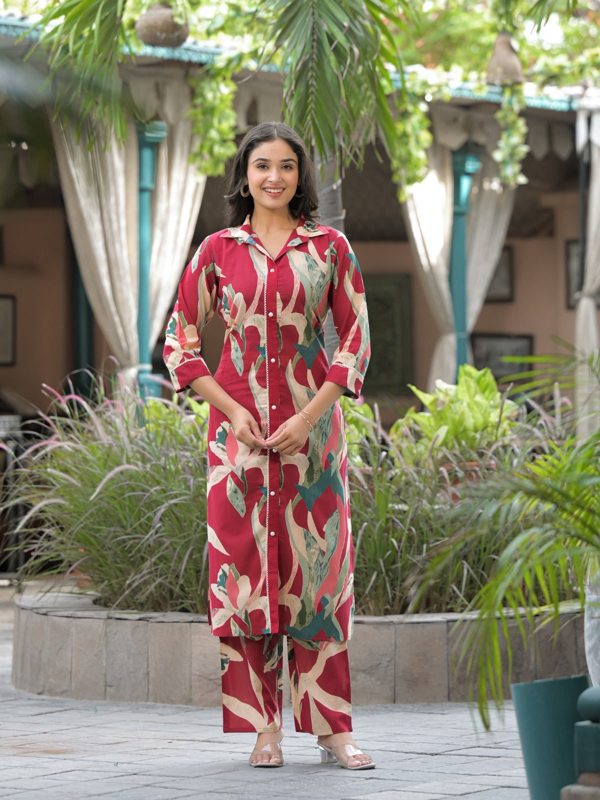 Smart cotton co ord in red