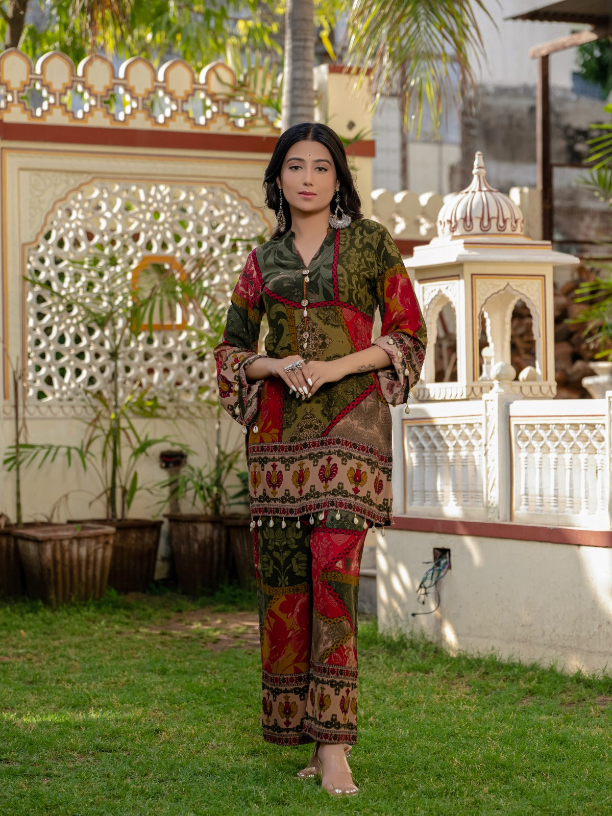 Heavy rayon digital printed co ord with shell detailing