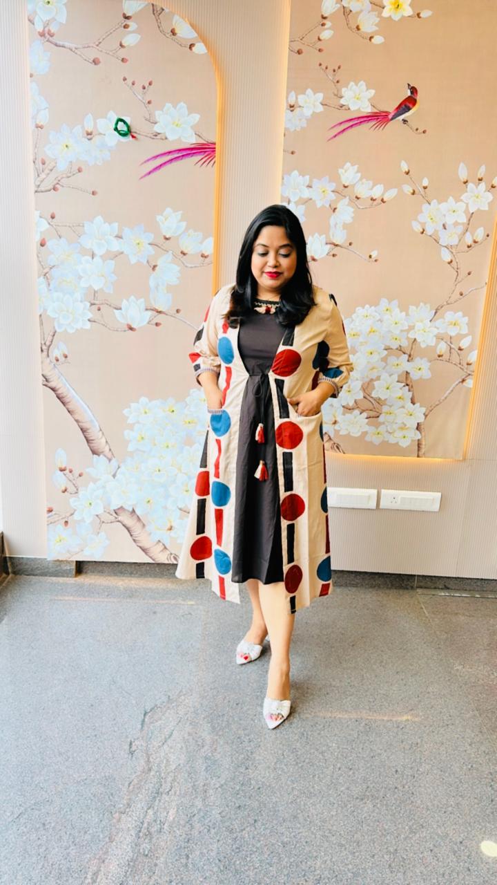 Cotton detachable inner with shrug paired with a palazzo pant