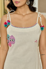 Designer noodle strap with beautiful Moti embellishments suit set