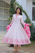 Smart n beautiful muslin silk suit set with full appliqué work