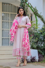 Smart n beautiful muslin silk suit set with full appliqué work