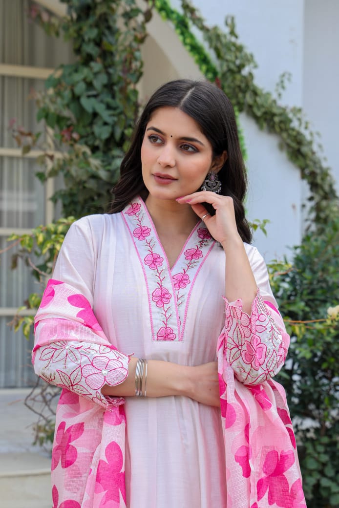 Smart n beautiful muslin silk suit set with full appliqué work