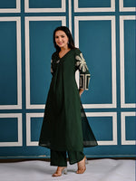 Cotton embroidered kurta pant in green