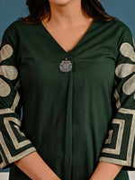 Cotton embroidered kurta pant in green