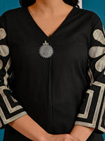 Cotton embroidered kurta pant in black