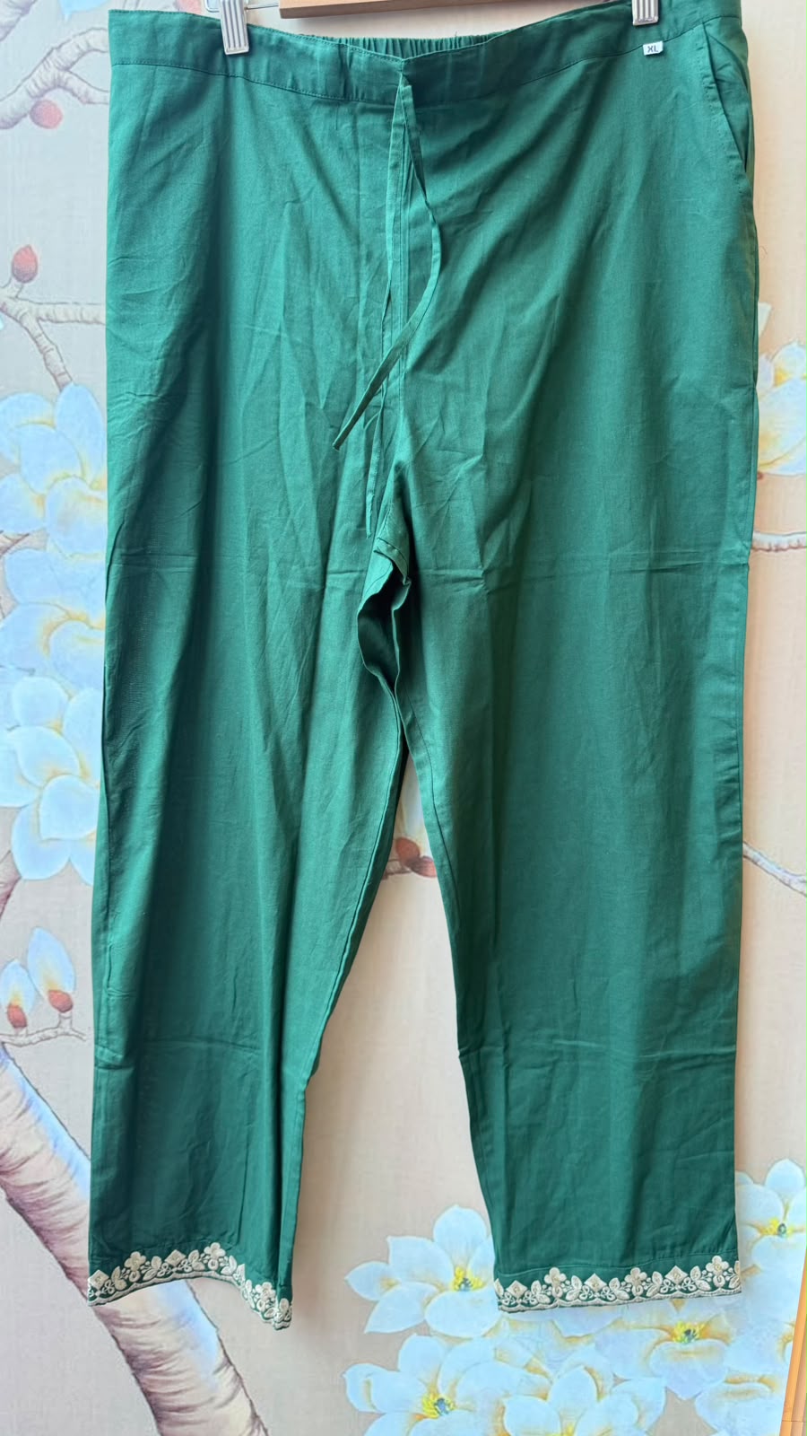 Pure cotton embroidered suit set in green