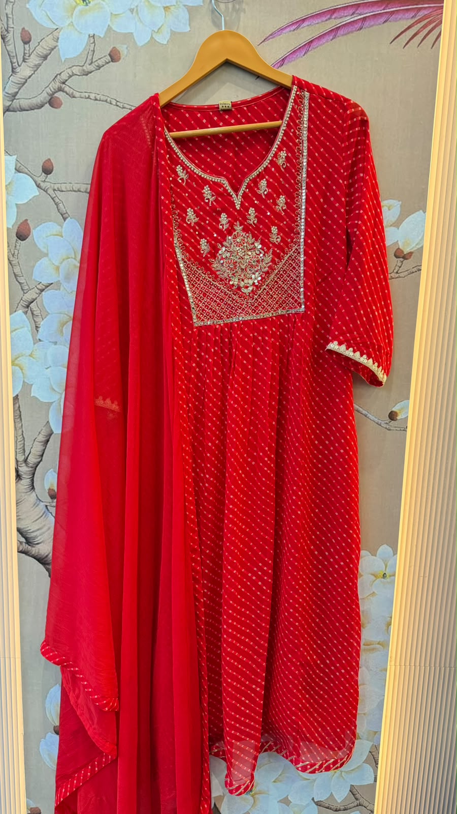 Pretty georgette handwork suit set in Redbandhani