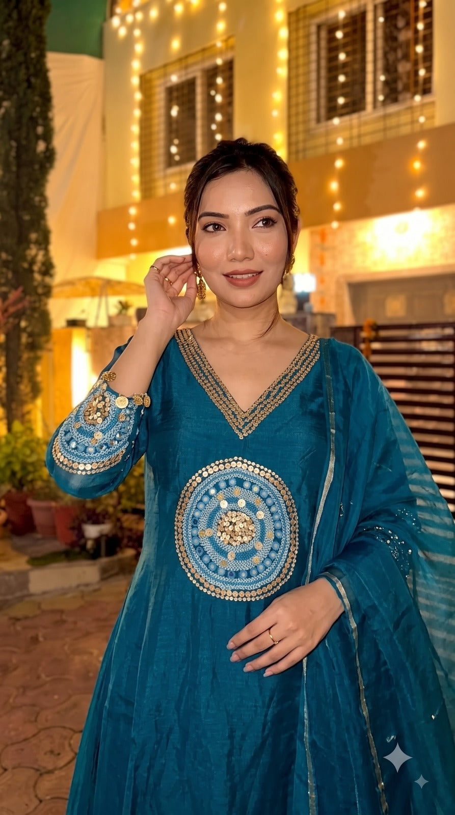 Premium Mul chanderi handwork suit set in Royal blue