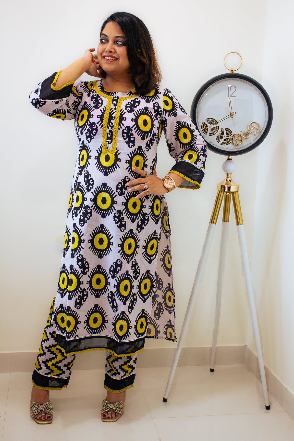 Pure cotton with gorgeous lace detailing Co ord set