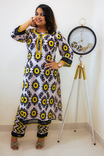 Pure cotton with gorgeous lace detailing Co ord set