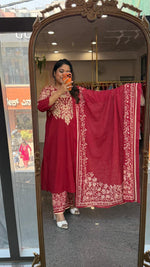 Pretty cotton digital printed full suit set in red comes with pocket in both kurta n pant