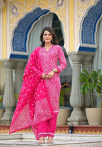 Pure cotton lehariya suit in V neck paired with shiffon dupatta in pink