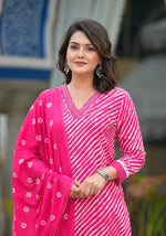 Pure cotton lehariya suit in V neck paired with shiffon dupatta in pink