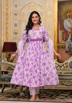 Wow !! Definitely a true stunner in pure cotton