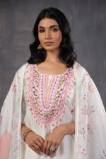Super pretty embroidered muslin suit set