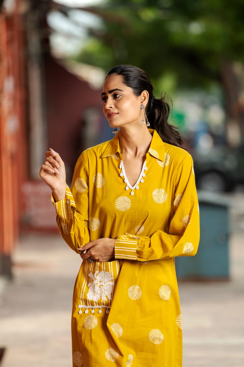 Pure cotton embellished pocket kurta pant