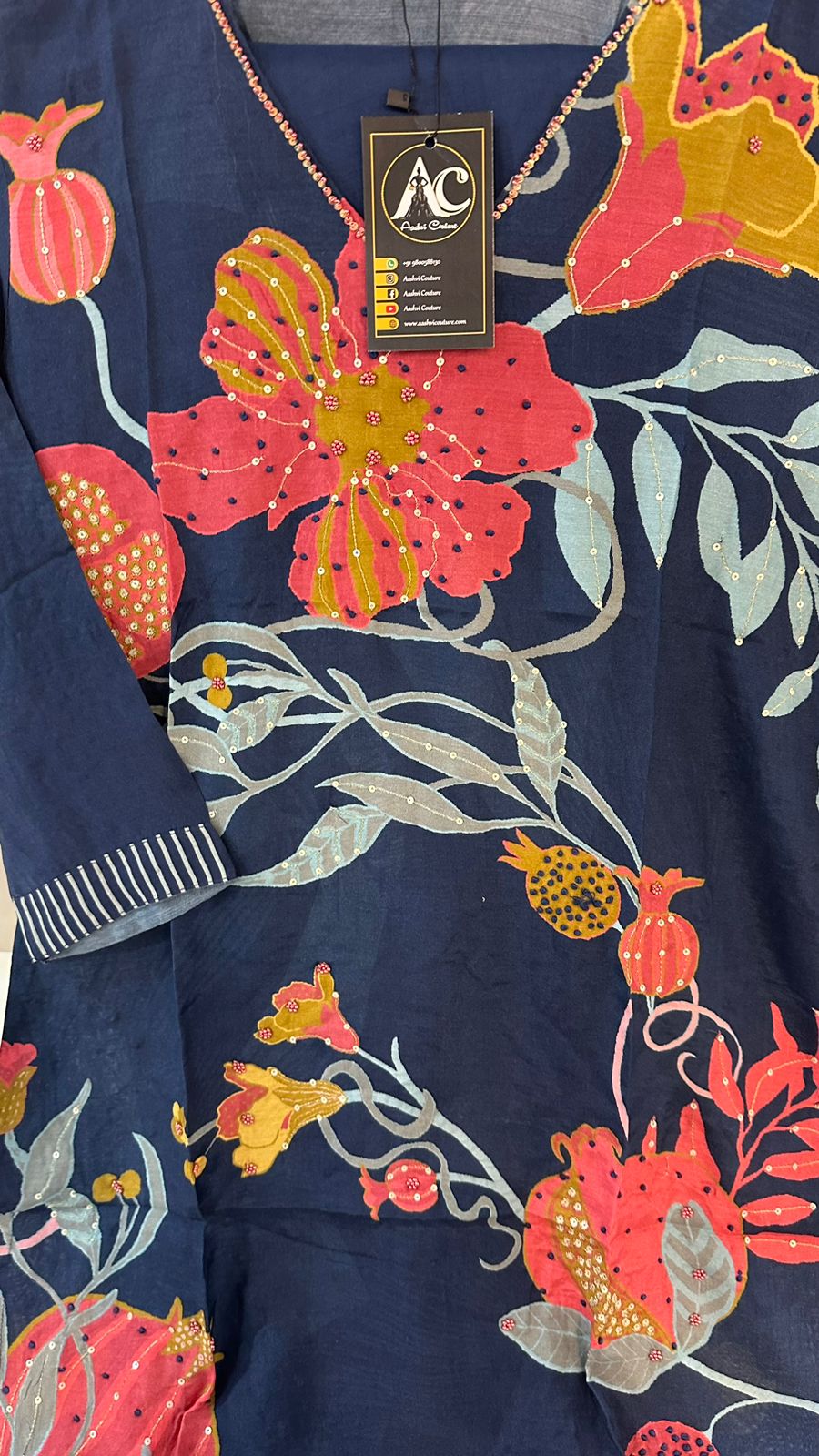 Pure muslin silk embellished suit set