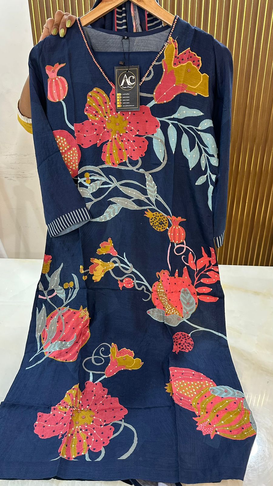 Pure muslin silk embellished suit set