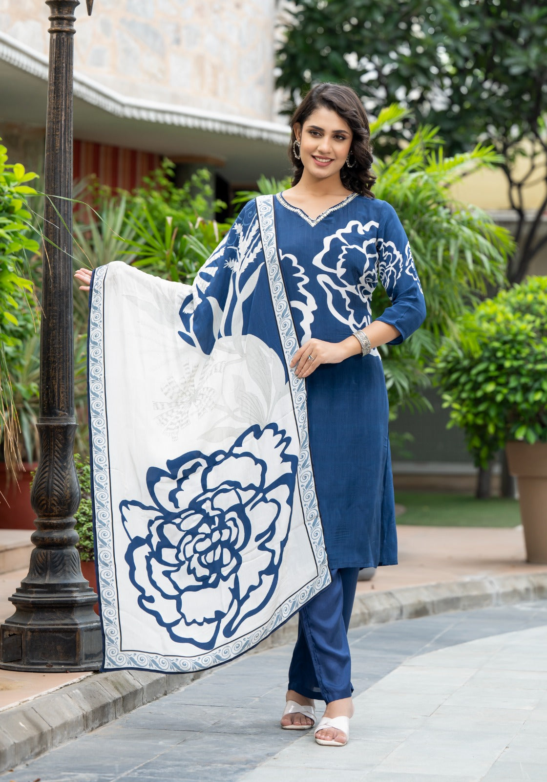 Pure crepe digital printed suit set