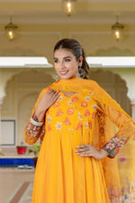 Pure organza angrakha digital print suit set in yellow