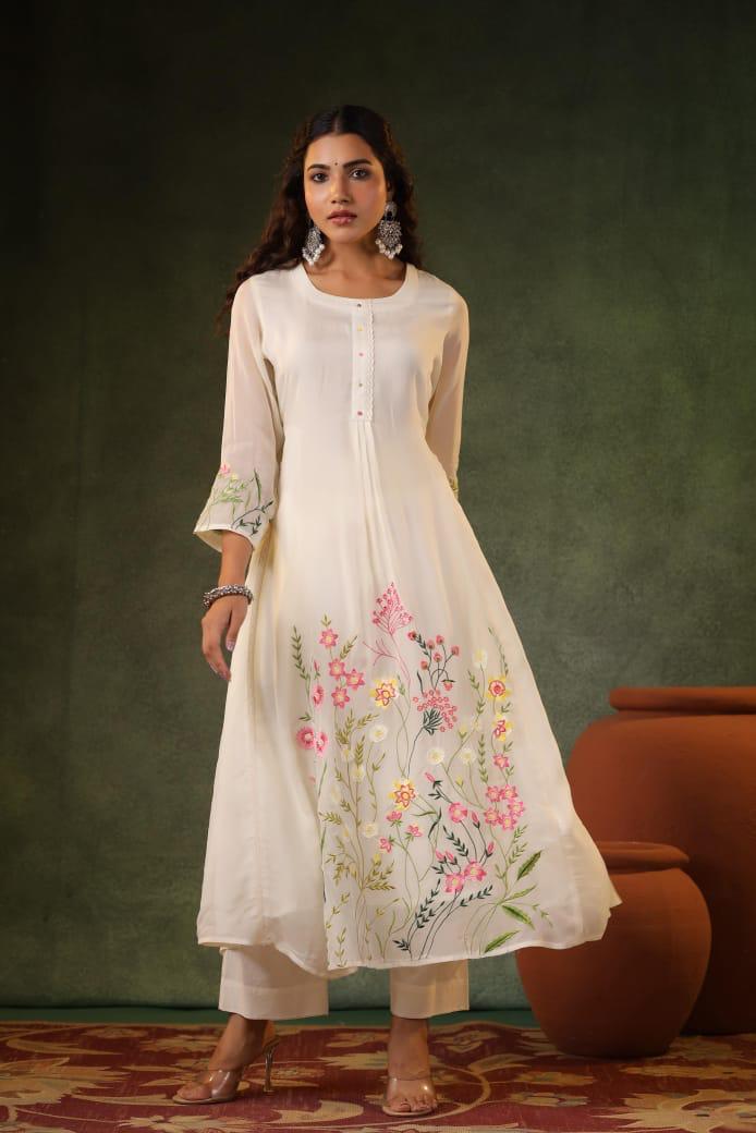 Pure orgenza applique work suit set