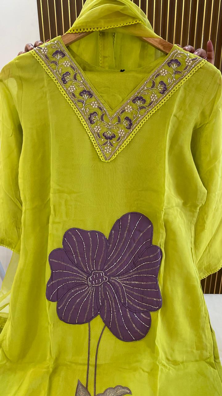 Pure orgenza applique work suit set