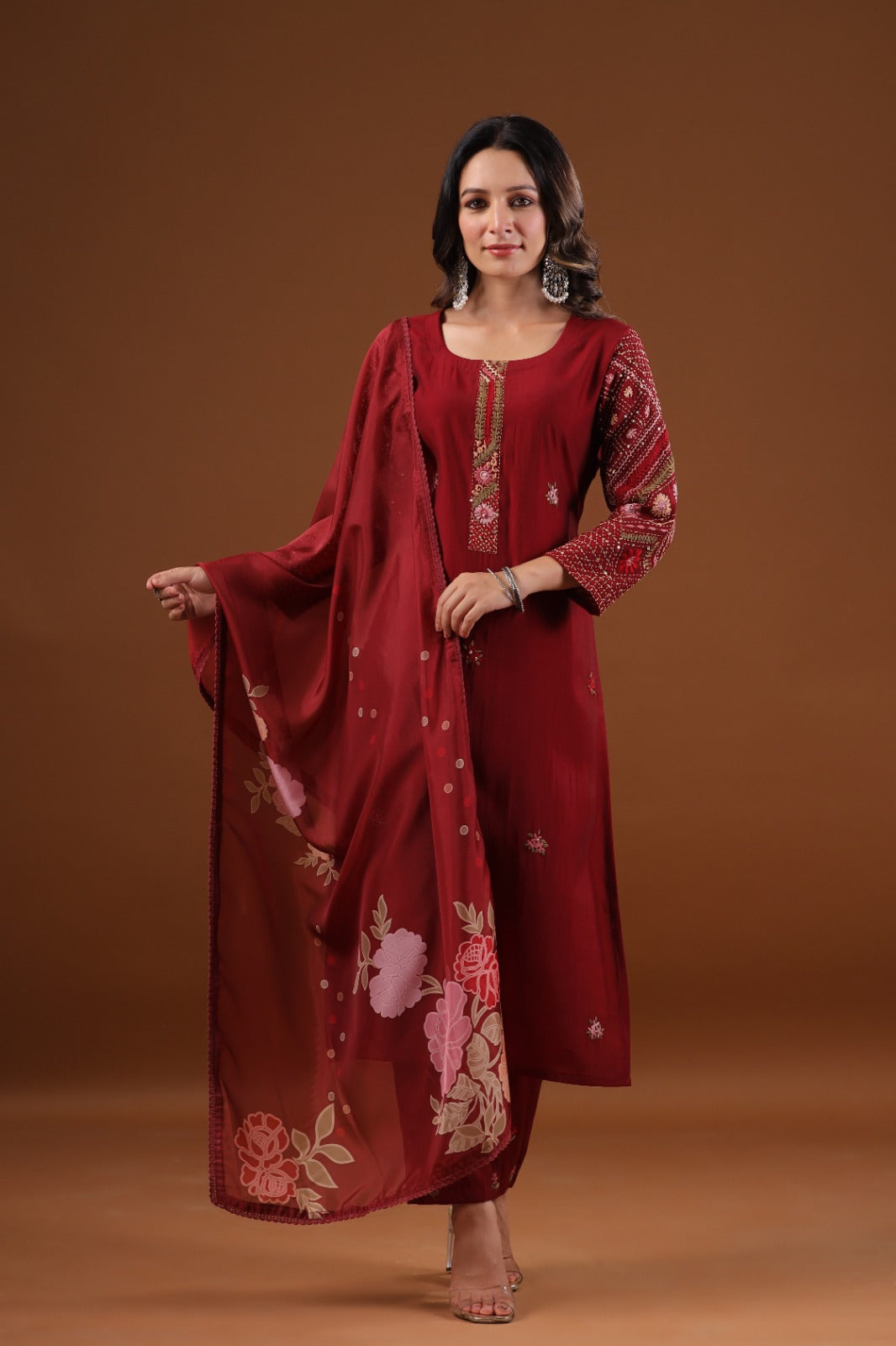 Super pretty muslin embroidered suit set paired with organza