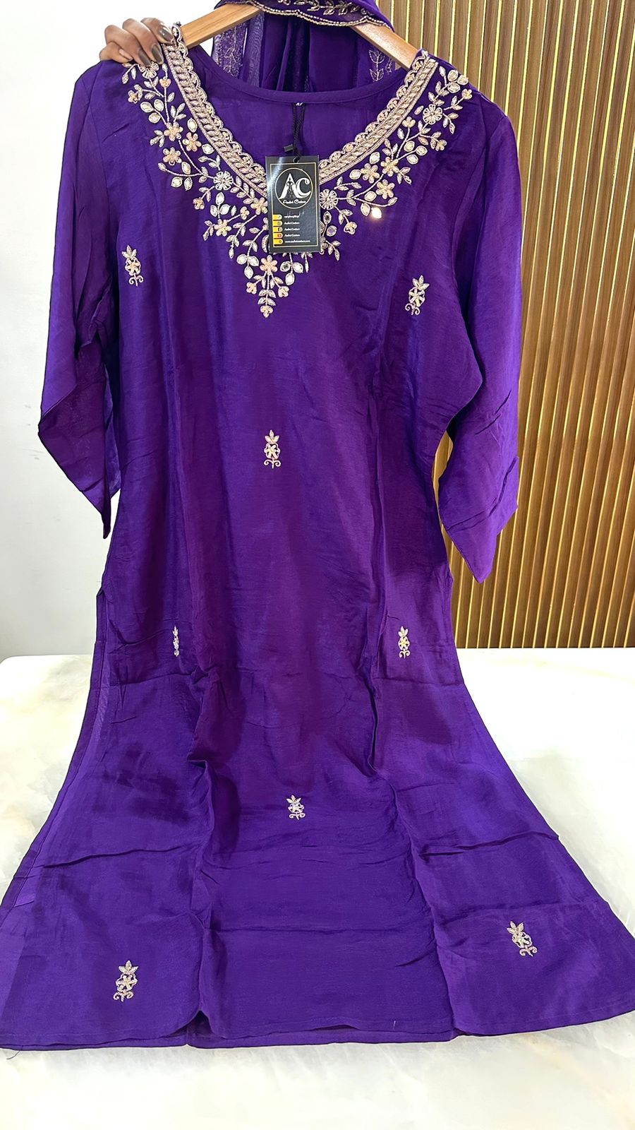 Premium dola silk hand work suit set