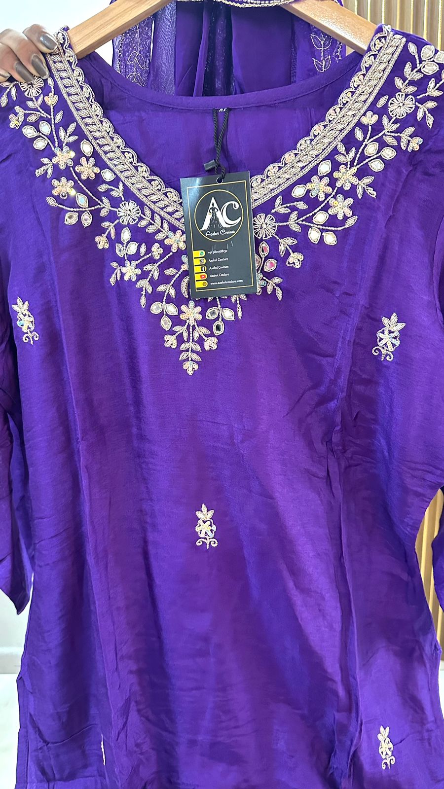 Premium dola silk hand work suit set