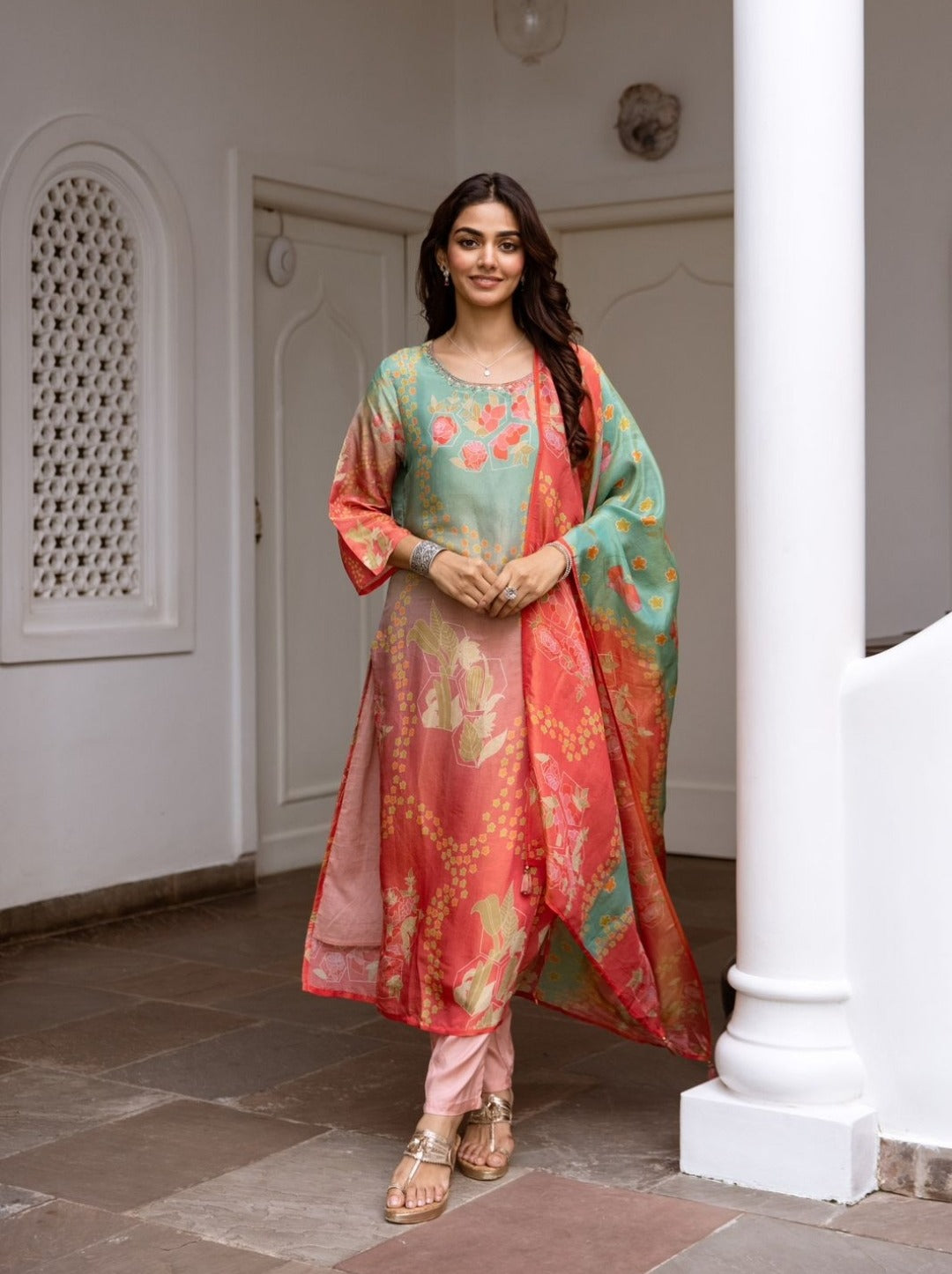 Pretty shimmer tissue lining suit set