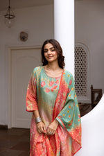 Pretty shimmer tissue lining suit set