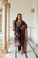 Pretty pure muslin silk paired with pure shiffon dupatta