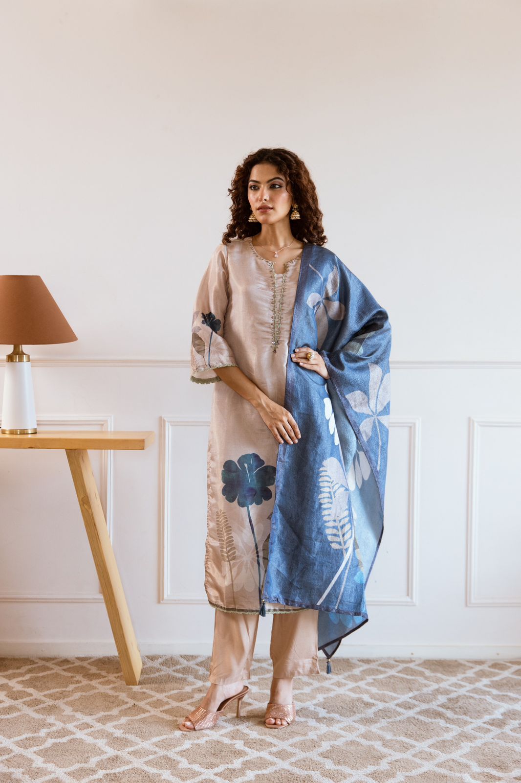 Premium shimmer tissue digital printed suit set