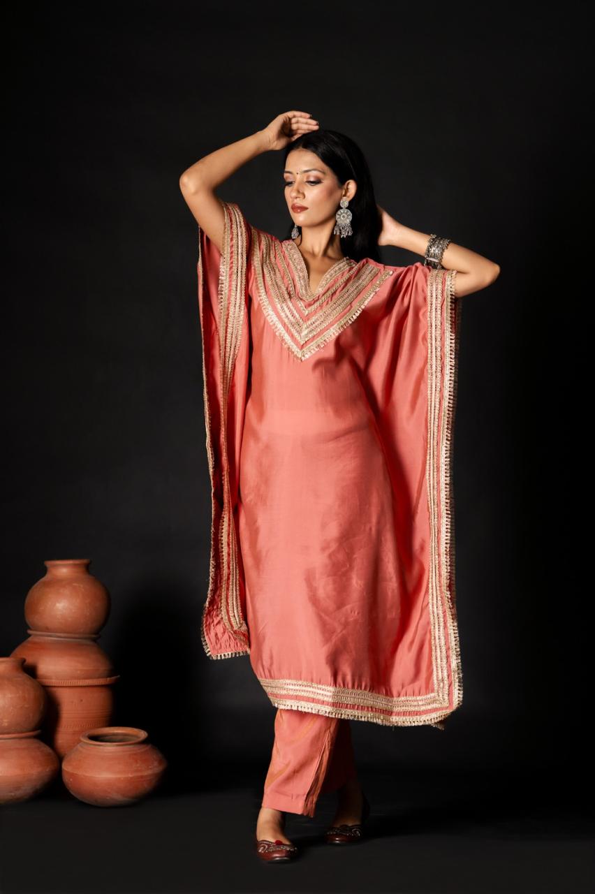 Pretty muslin kaftan set