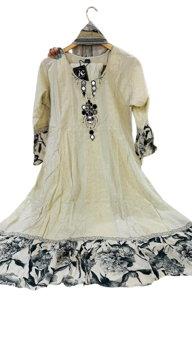 Beautiful ivory silk suit shifli suit set