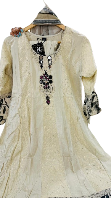Beautiful ivory silk suit shifli suit set