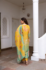 Pretty shimmer tissue suit set