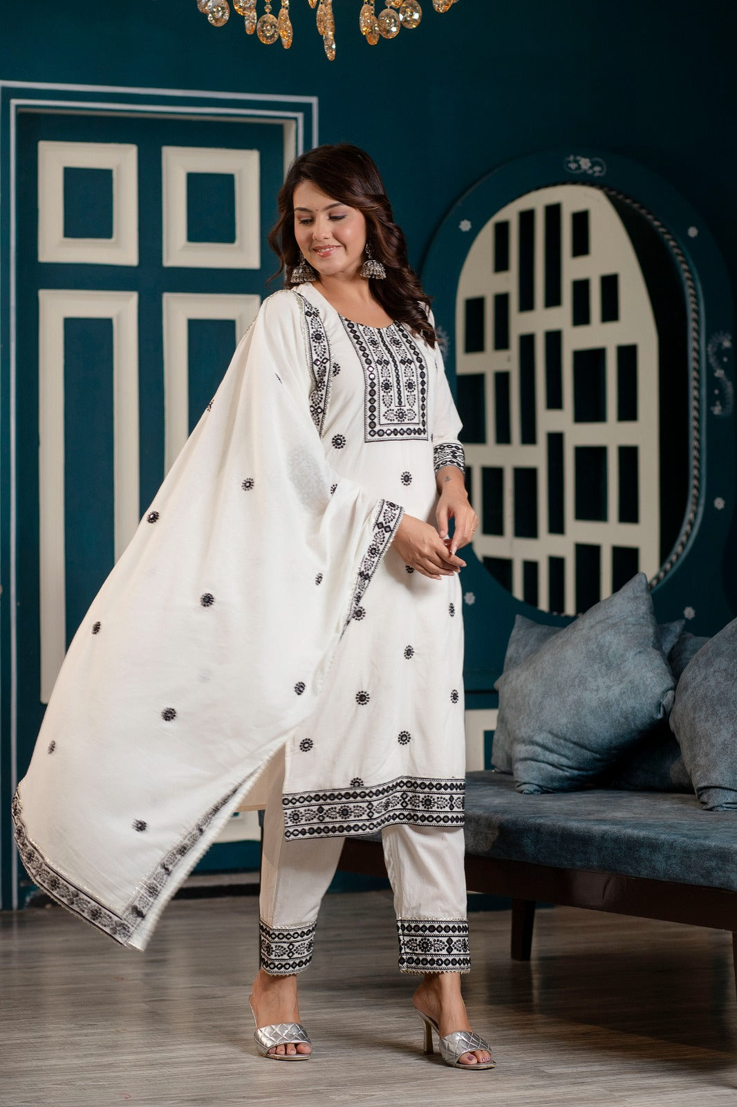 Premium mul cotton embroidered suit set