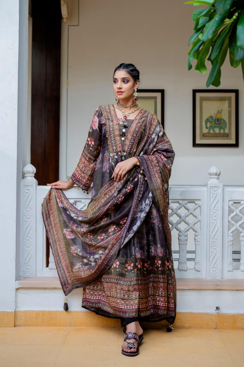 Premium shimmer tissue suit set