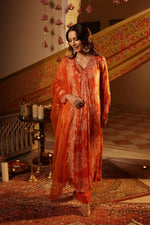 Premium chinon pretty V neck stylish suit set