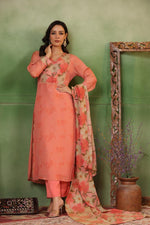 Pretty crushed tissue suit set