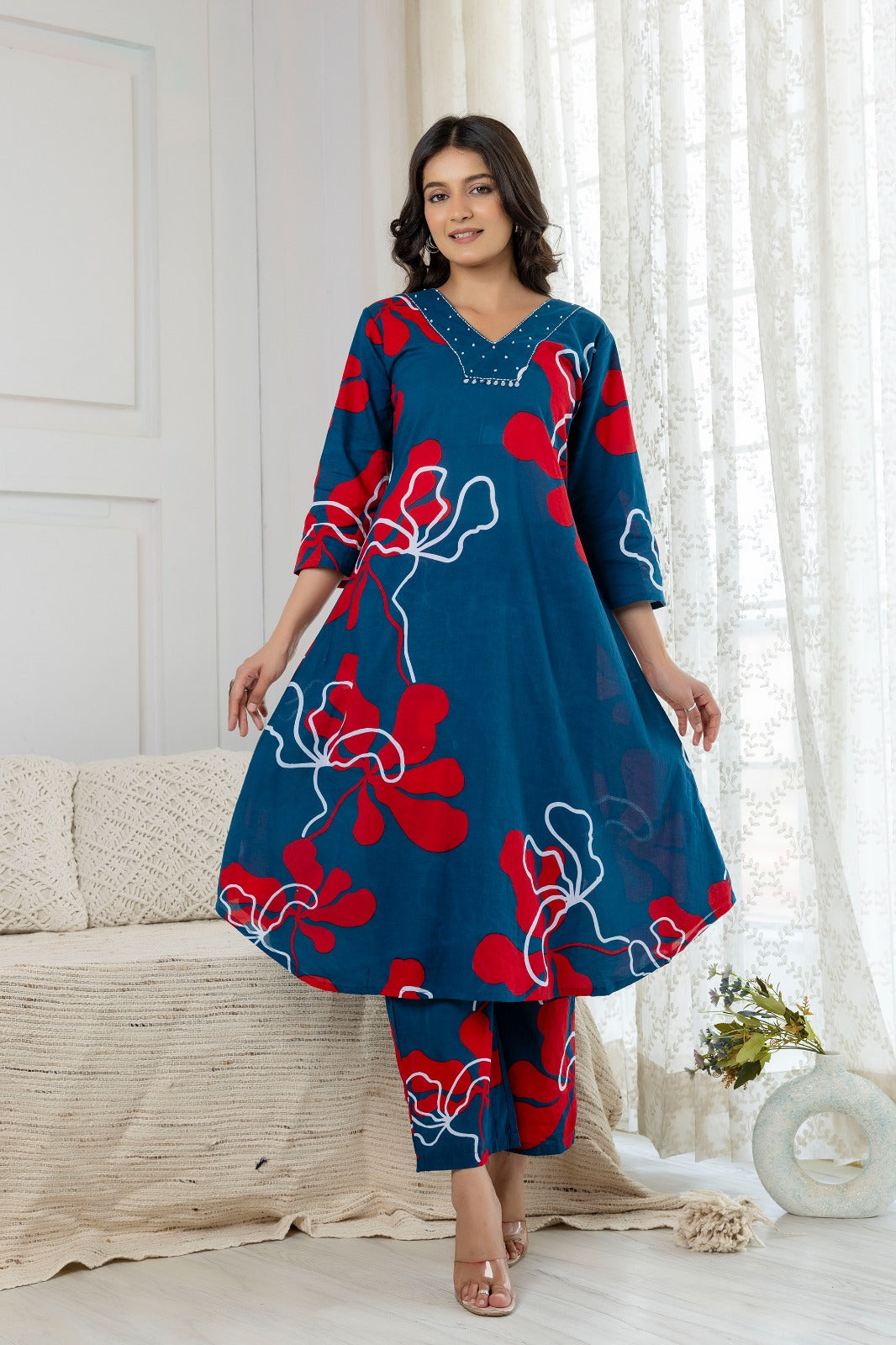 V neck floral kurta pant set