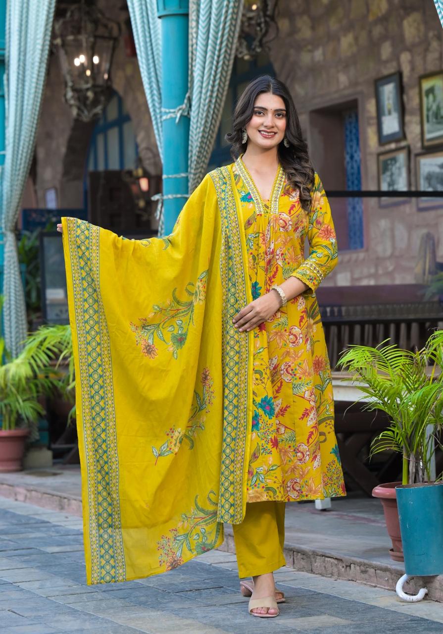 Premium cotton V neck suit set