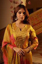 Pretty shimmer tissue suit set in yellow