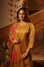 Pretty shimmer tissue suit set in yellow