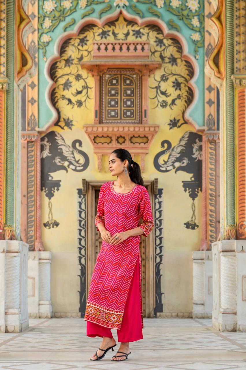 Wow gaji muslin silk bandhani kurta pant