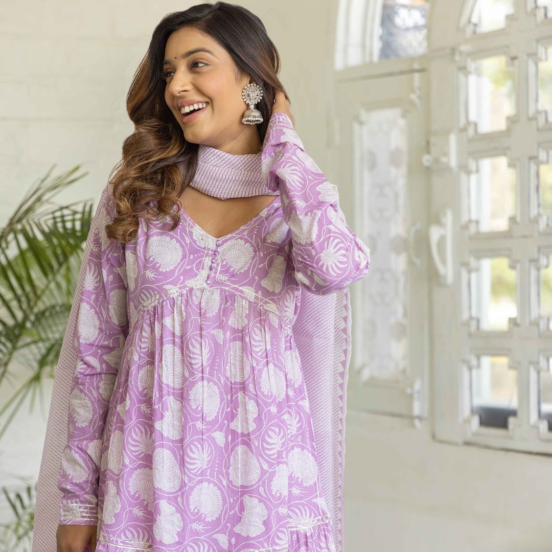 Super premium churidar cotton sleeves full suit– Aashvi Couture