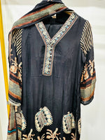 Stylish pure crepe suit set