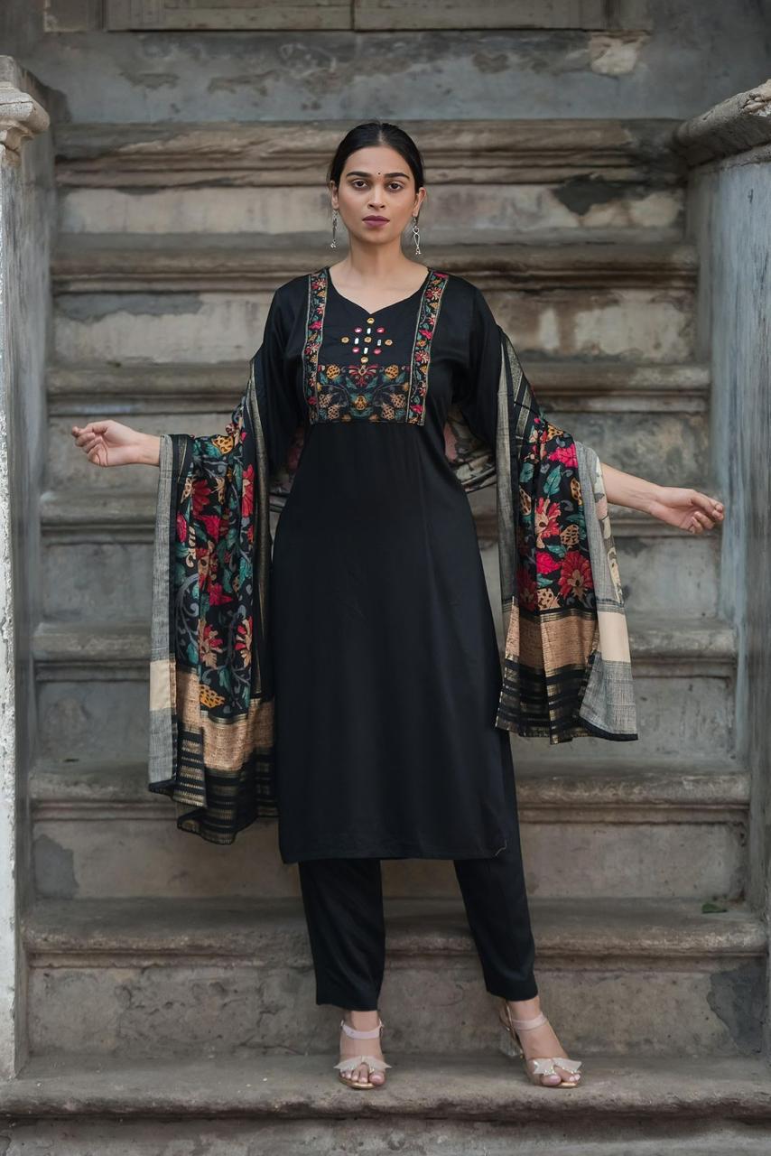 Pretty gaji silk full suit set